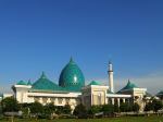Masjid Al-Akbar (Surabaya Indonesia)